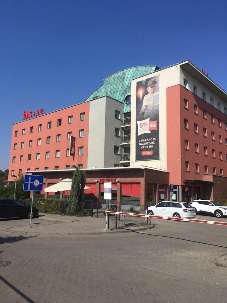 Ibis Katowice - Zabrze Hotel Kültér fotó